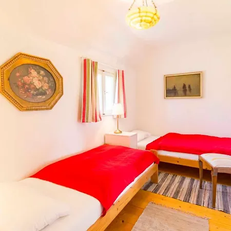 Alte Fischerei _ Kapitaensstube Ferienhaus *
